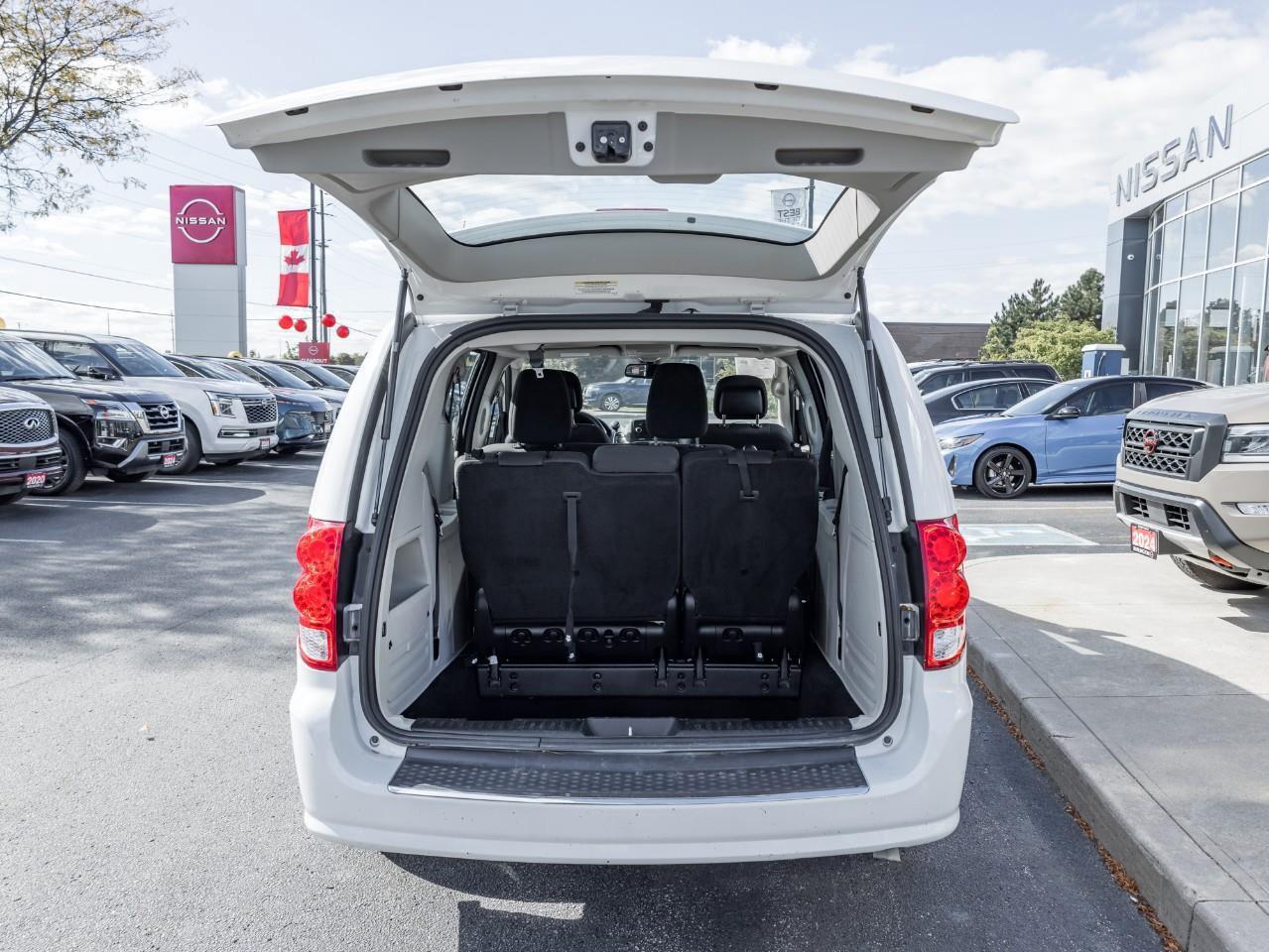 2018 Dodge Grand Caravan CVP/SXT Photo