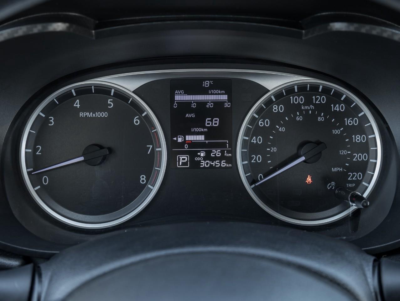 2023 Nissan Versa S Photo