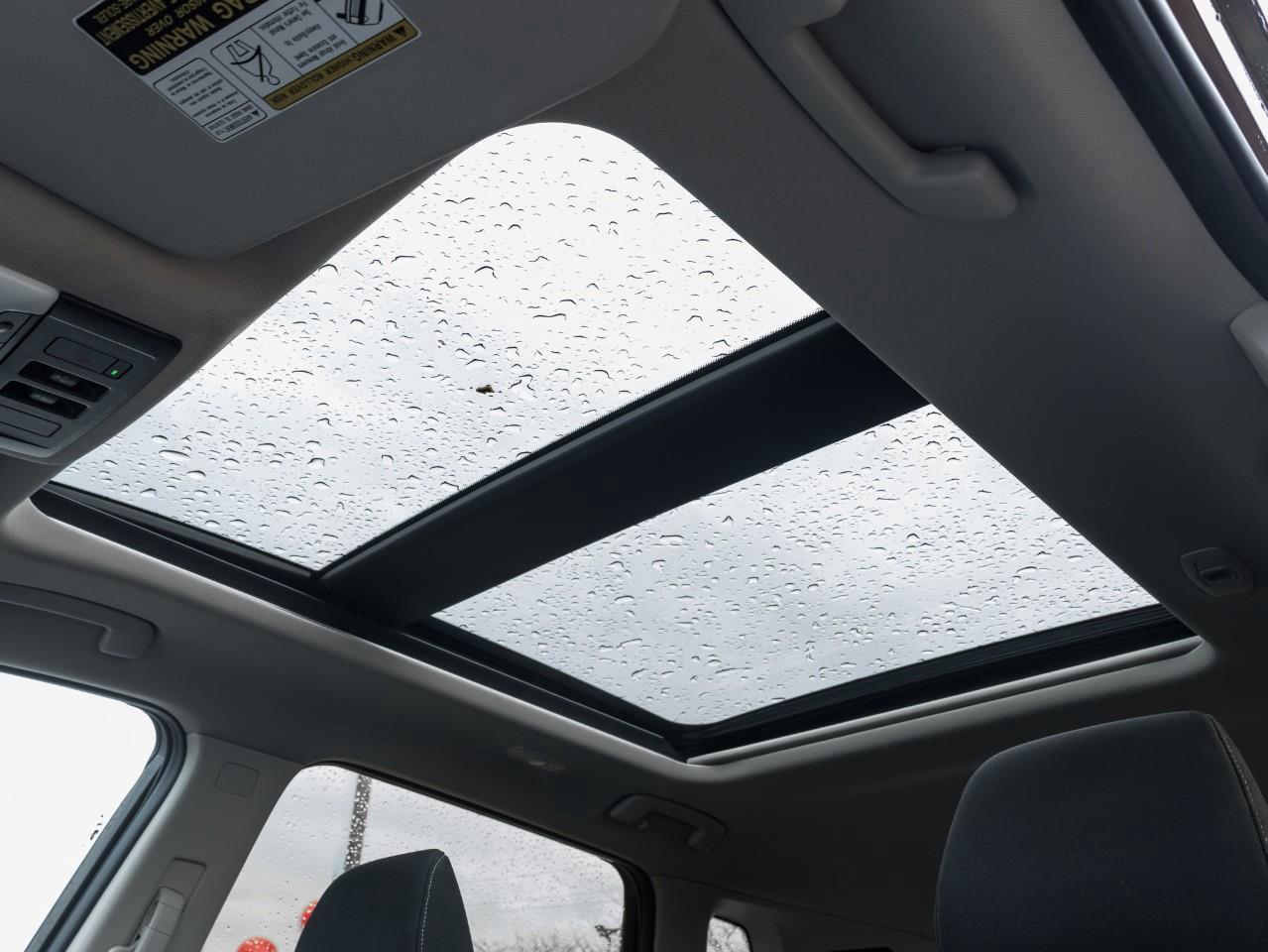 2025 Nissan Rogue SV MOONROOF Photo