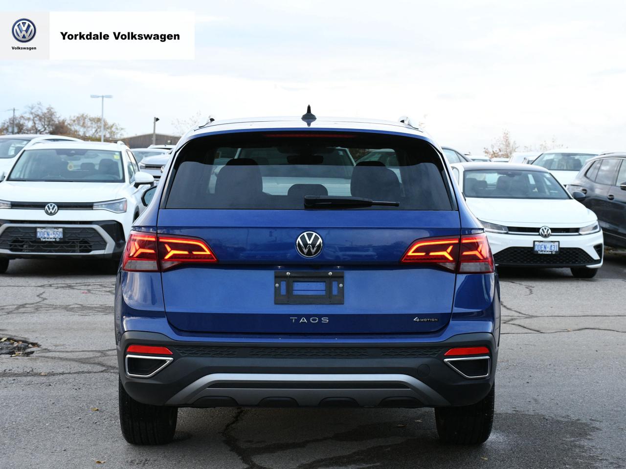 2023 Volkswagen Taos  Photo4