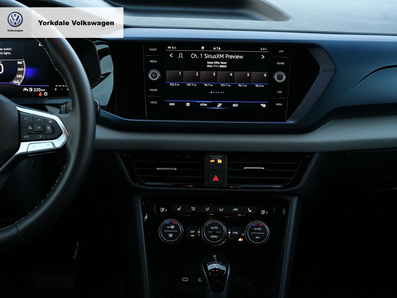 2023 Volkswagen Taos  Photo