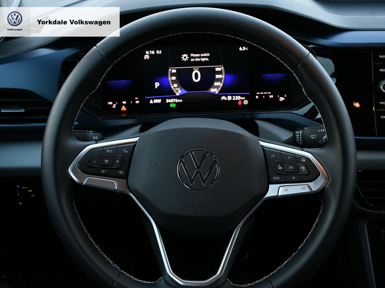 2023 Volkswagen Taos  Photo
