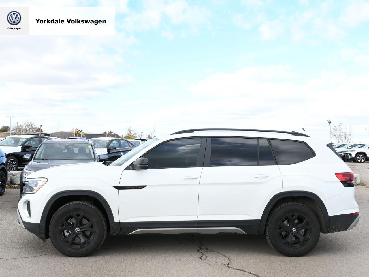 2025 Volkswagen Atlas  Photo
