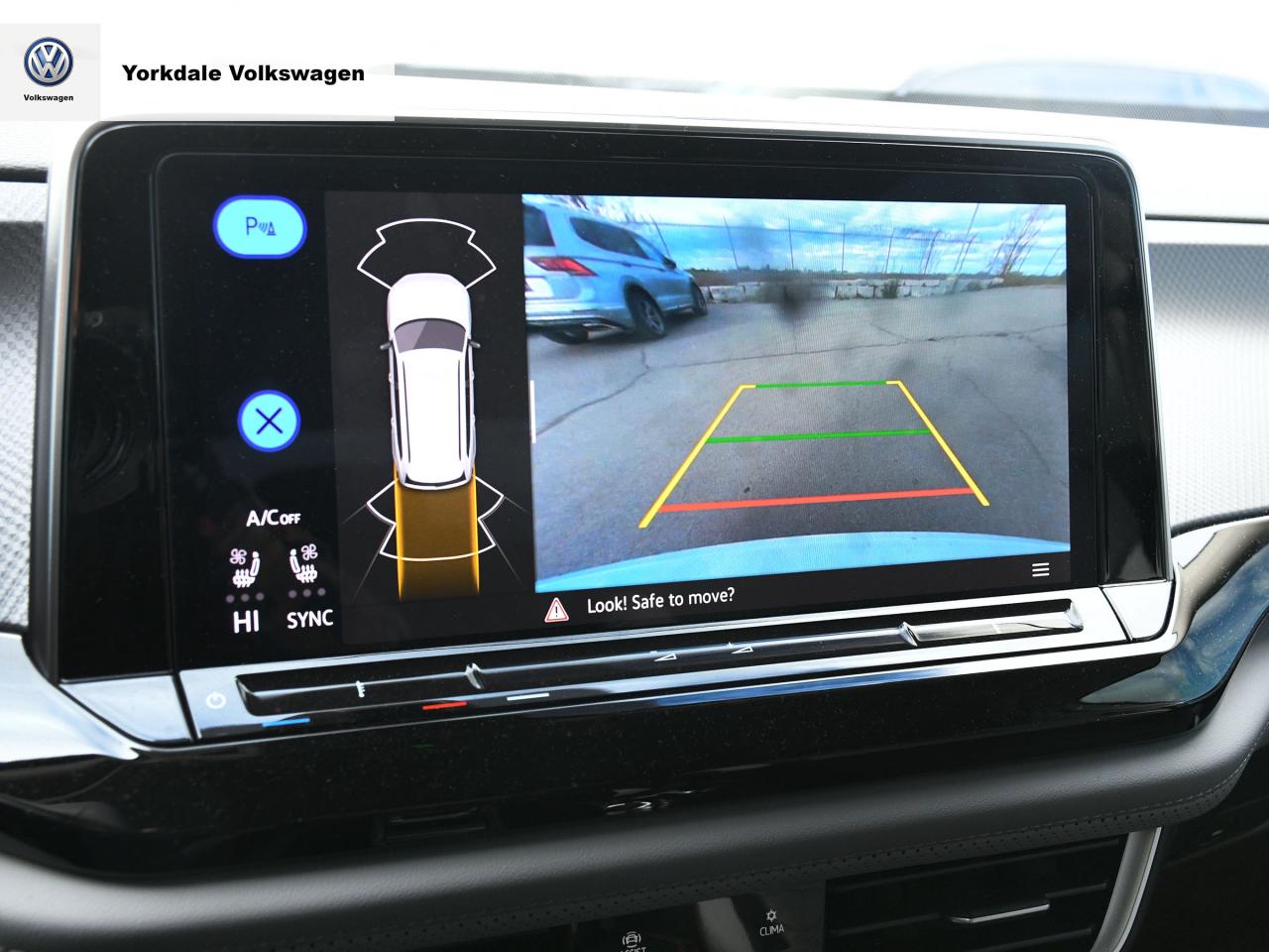 2025 Volkswagen Atlas  Photo