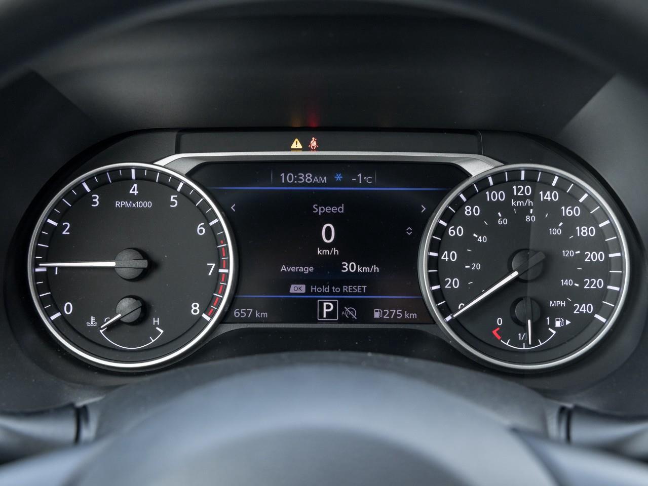 2025 Nissan Sentra SV Photo