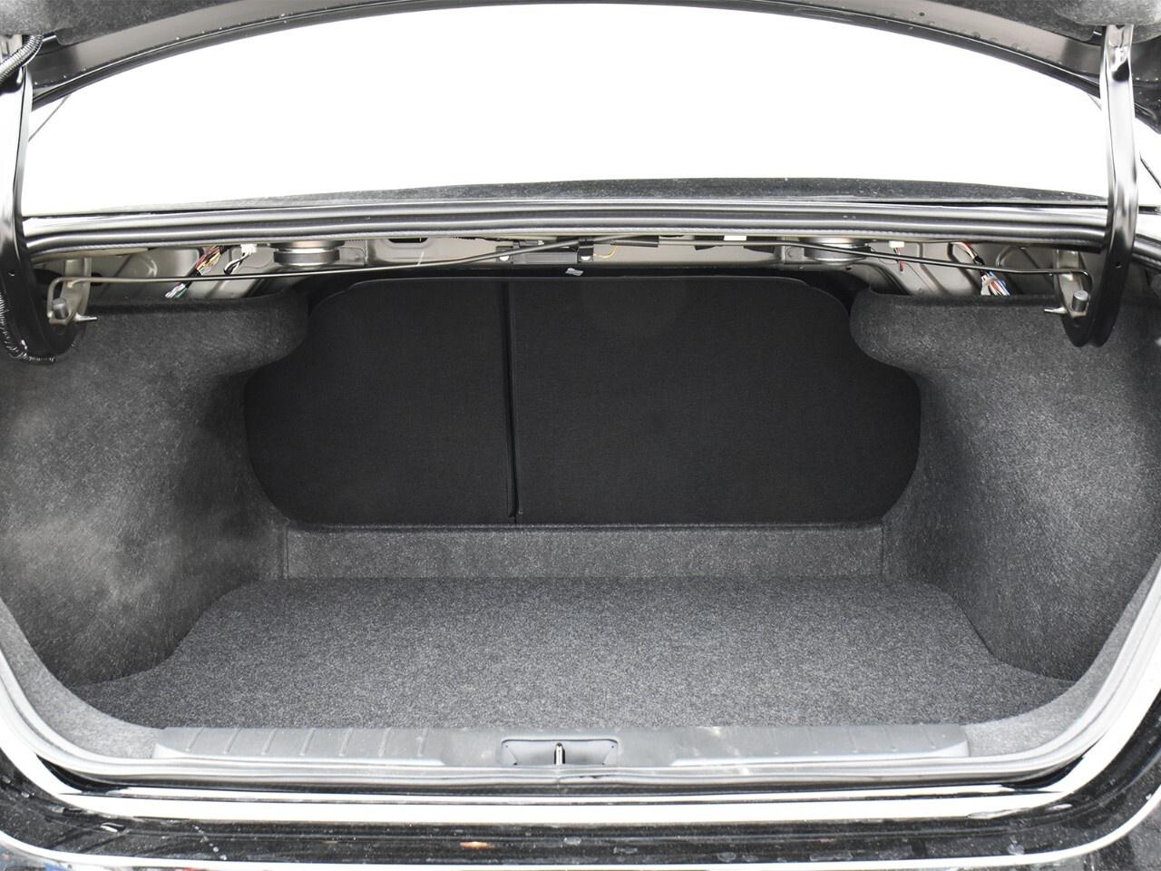 2025 Nissan Sentra SV CVT, REAR VIEW MONITOR, HEATED SEATS, LIKE NEW Photo