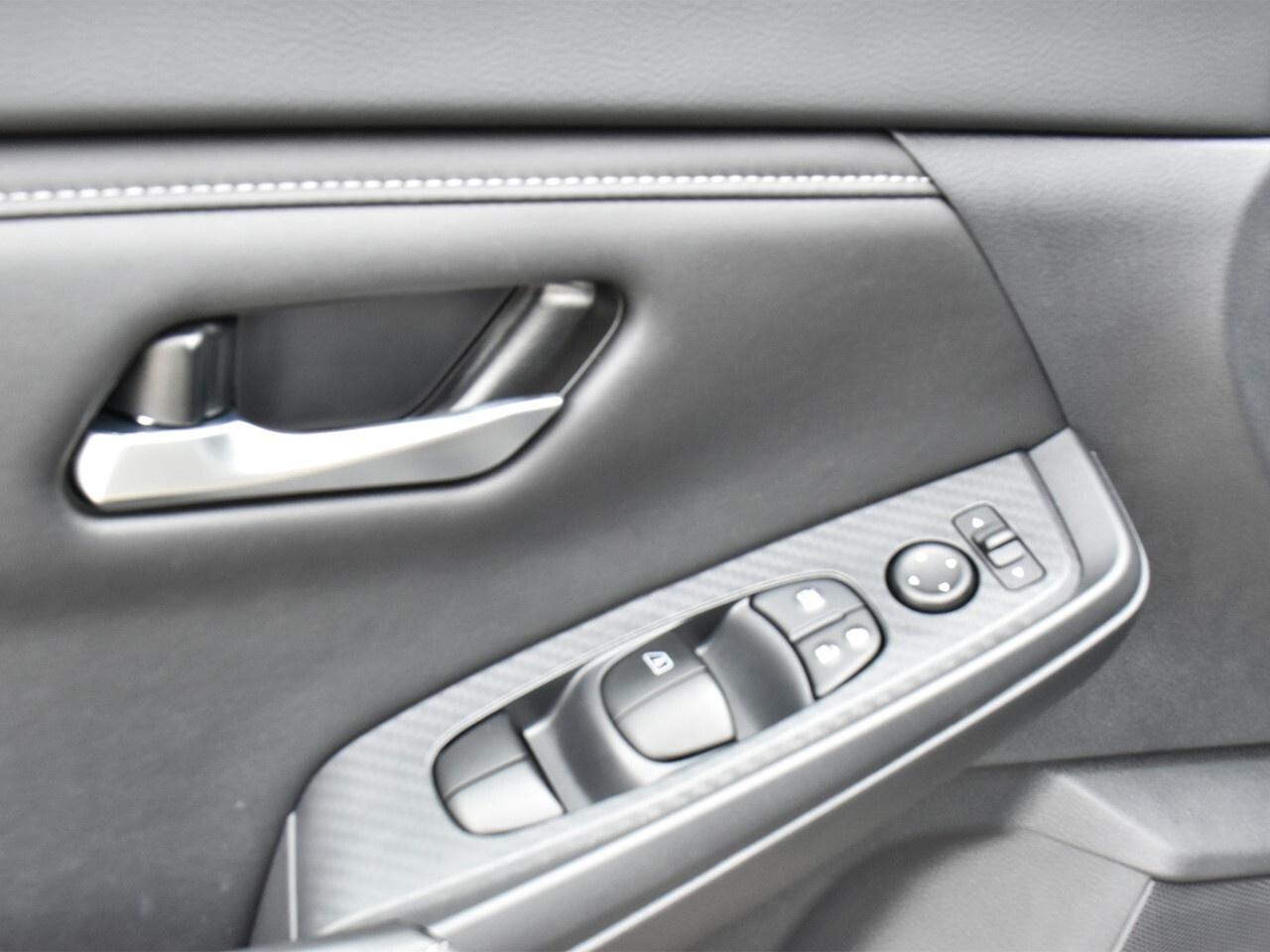 2025 Nissan Sentra SV CVT, REAR VIEW MONITOR, HEATED SEATS, LIKE NEW Photo