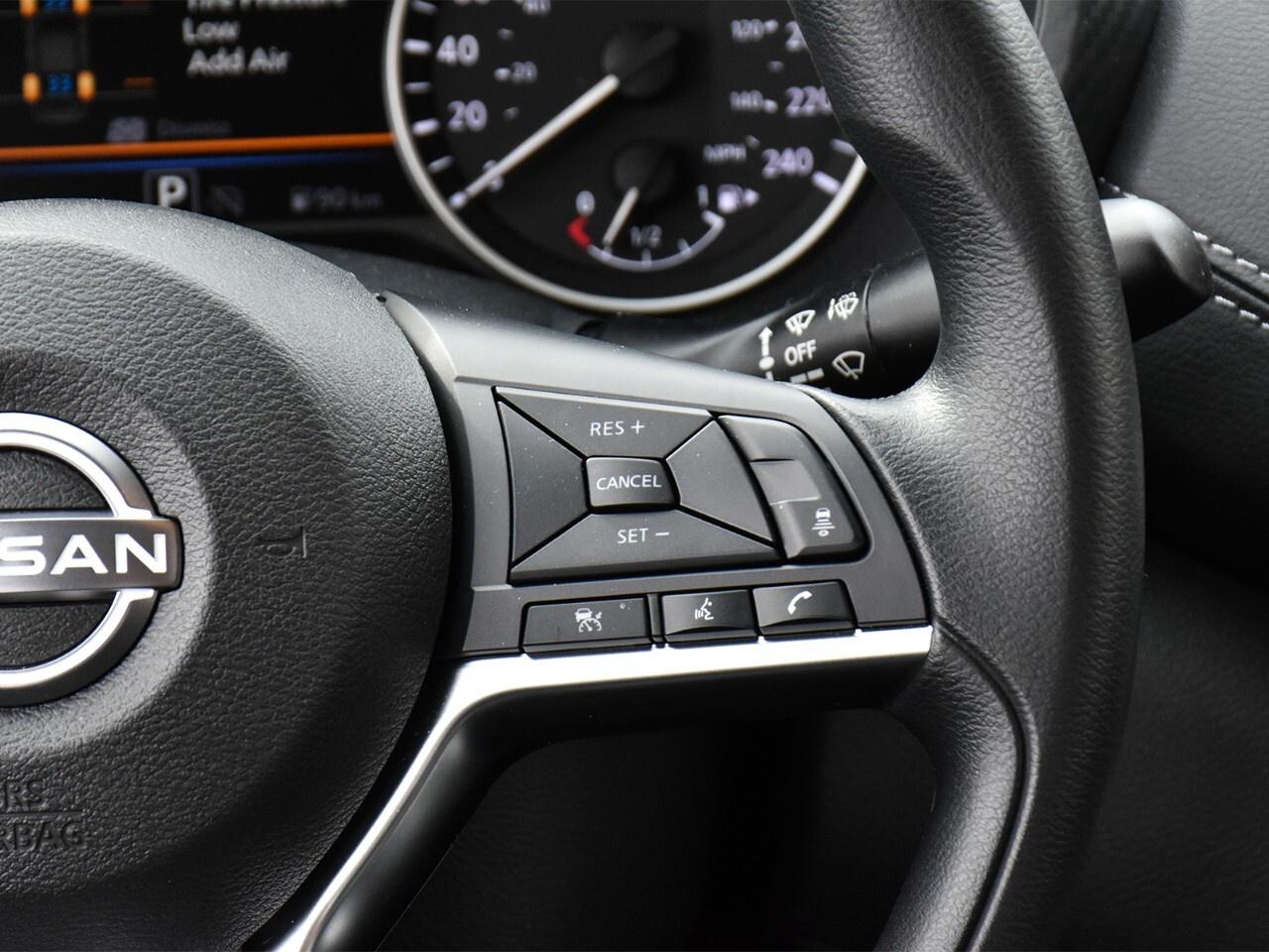 2025 Nissan Sentra SV CVT, REAR VIEW MONITOR, HEATED SEATS, LIKE NEW Photo