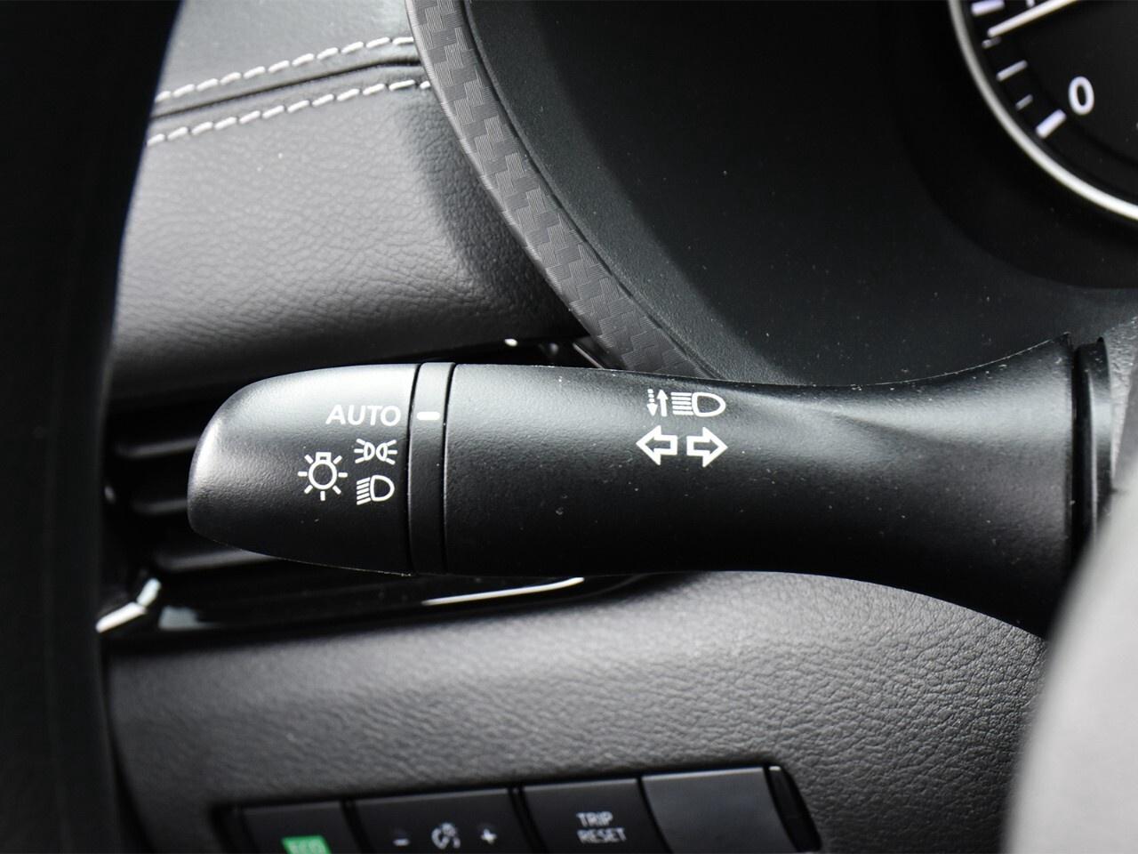 2025 Nissan Sentra SV CVT, REAR VIEW MONITOR, HEATED SEATS, LIKE NEW Photo