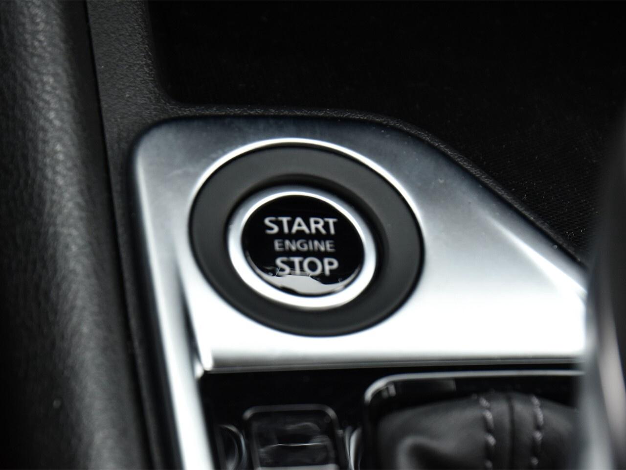 2025 Nissan Sentra SV CVT, REAR VIEW MONITOR, HEATED SEATS, LIKE NEW Photo