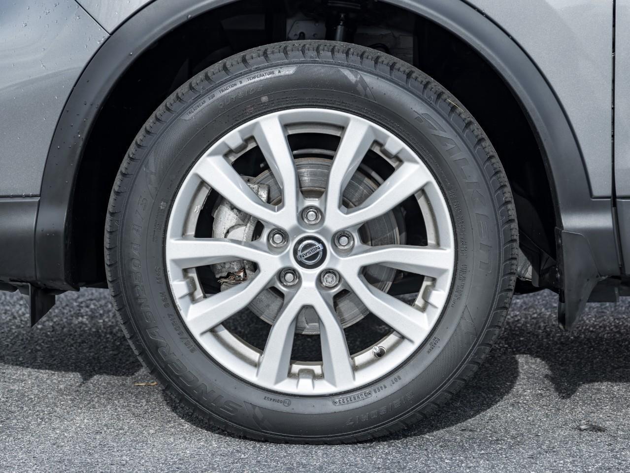 2023 Nissan Qashqai SV Photo3