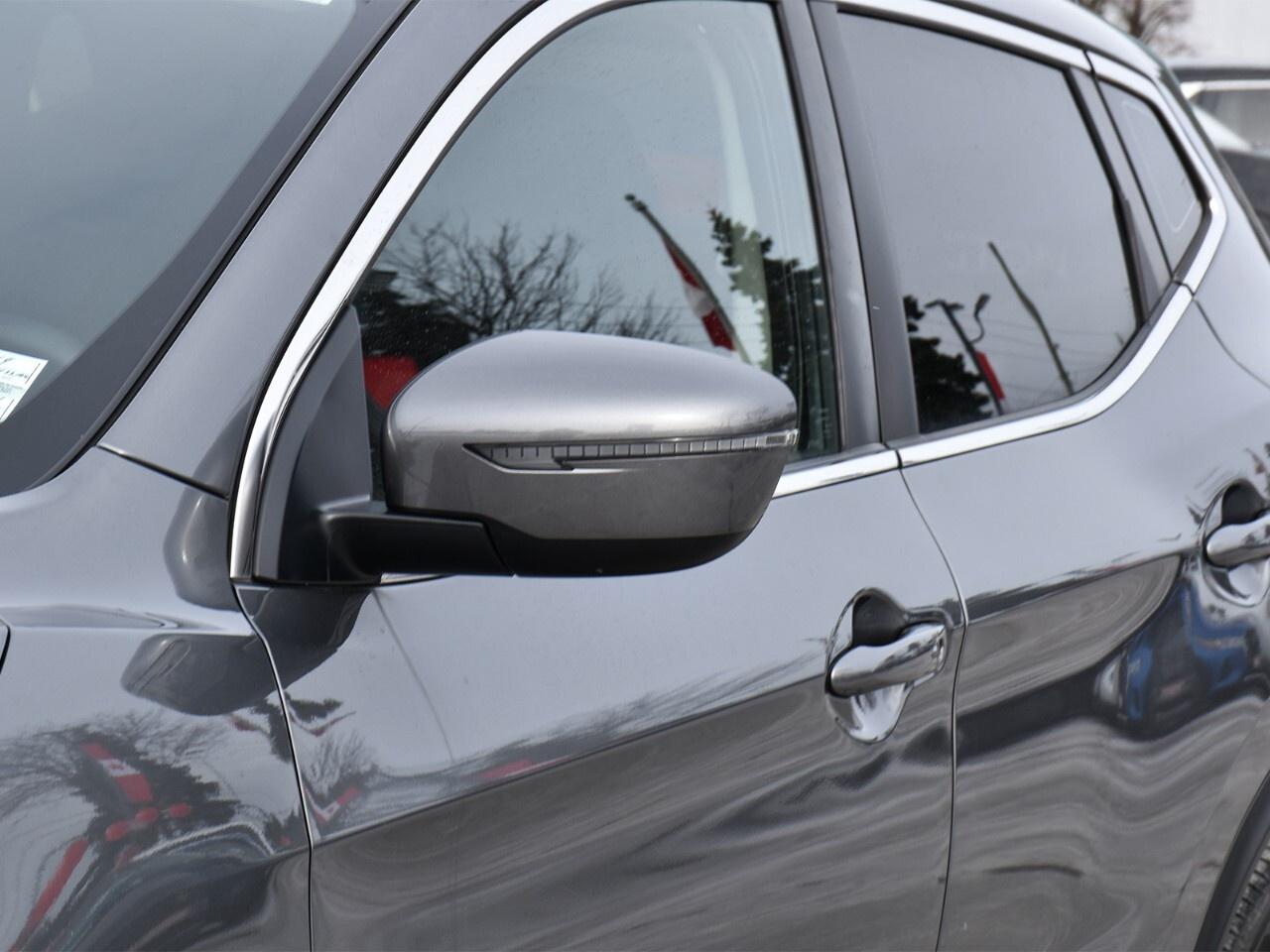 2023 Nissan Qashqai AWD SV CVT, APPLE CARPLAY, HEATED SEATS Photo