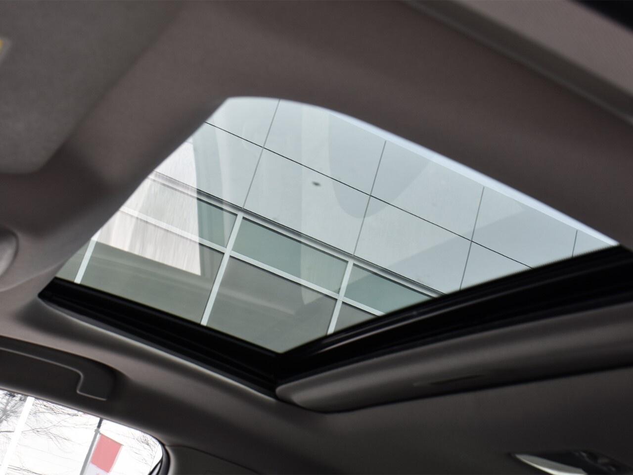 2023 Nissan Qashqai AWD SV CVT, APPLE CARPLAY, HEATED SEATS Photo