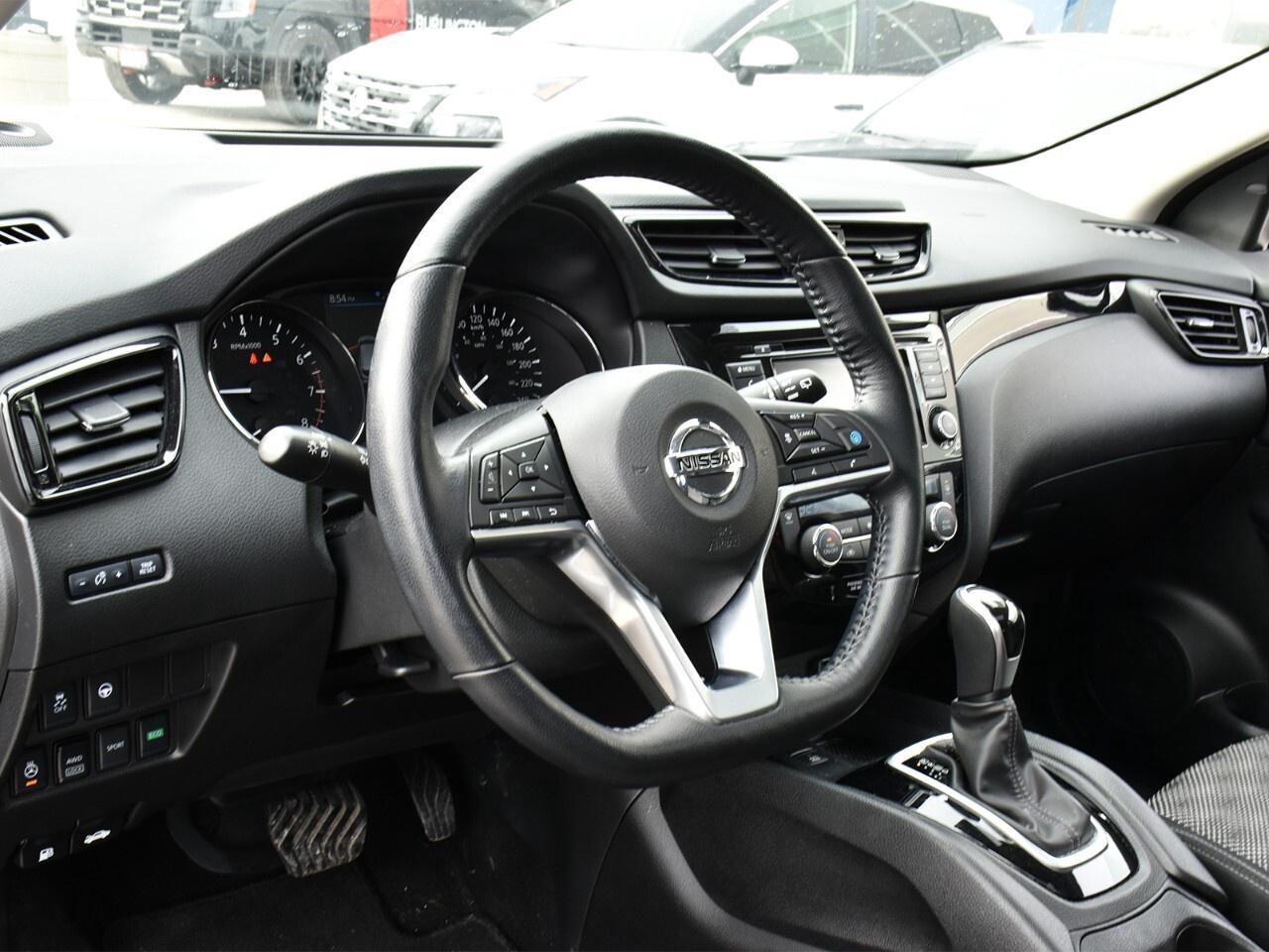 2023 Nissan Qashqai AWD SV CVT, APPLE CARPLAY, HEATED SEATS Photo