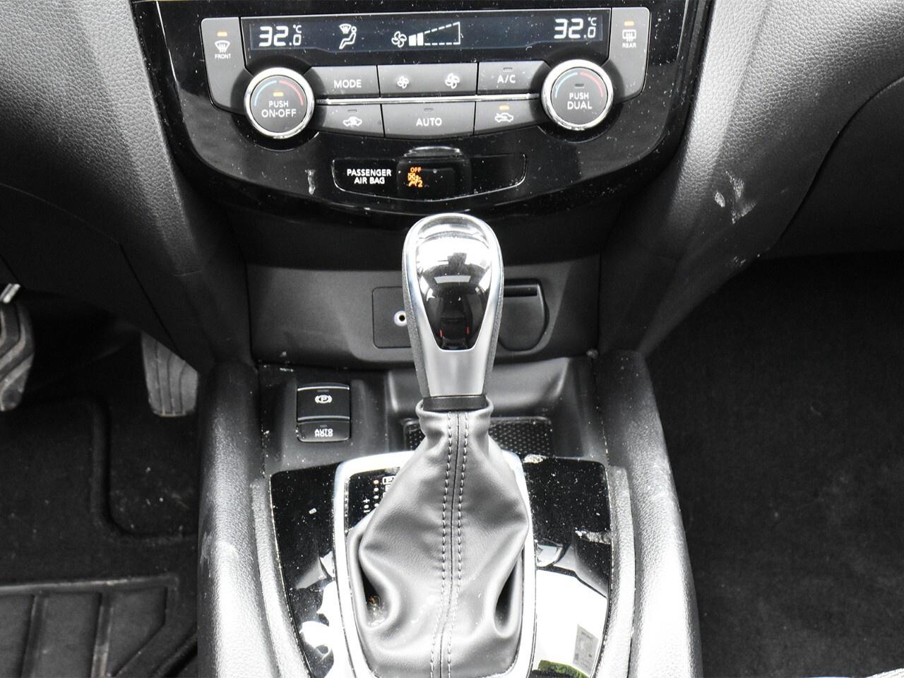 2023 Nissan Qashqai AWD SV CVT, APPLE CARPLAY, HEATED SEATS Photo