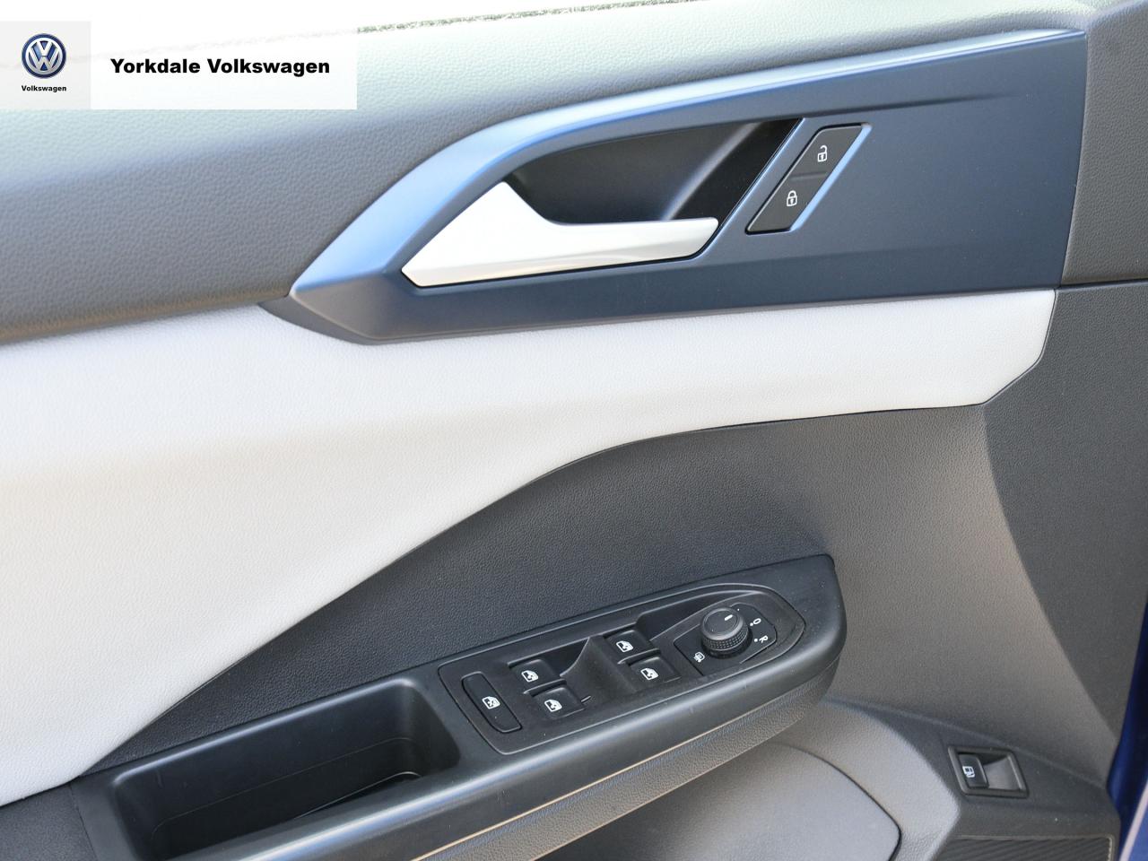 2022 Volkswagen Taos  Photo