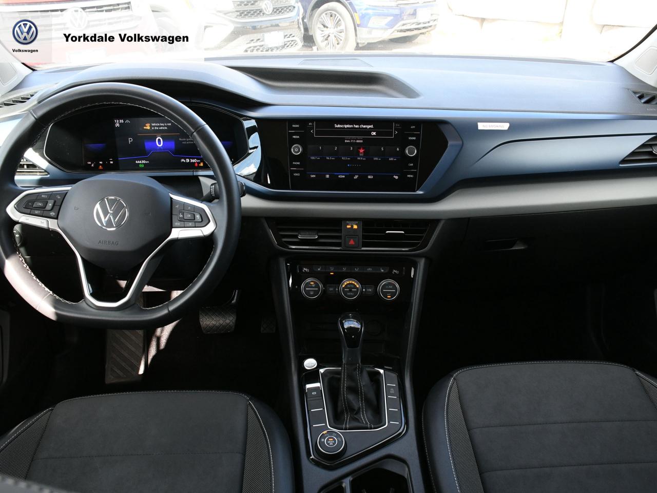 2022 Volkswagen Taos  Photo