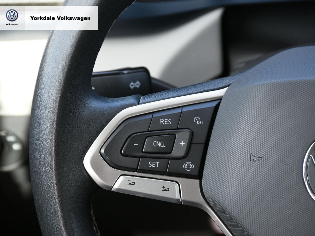 2022 Volkswagen Taos  Photo