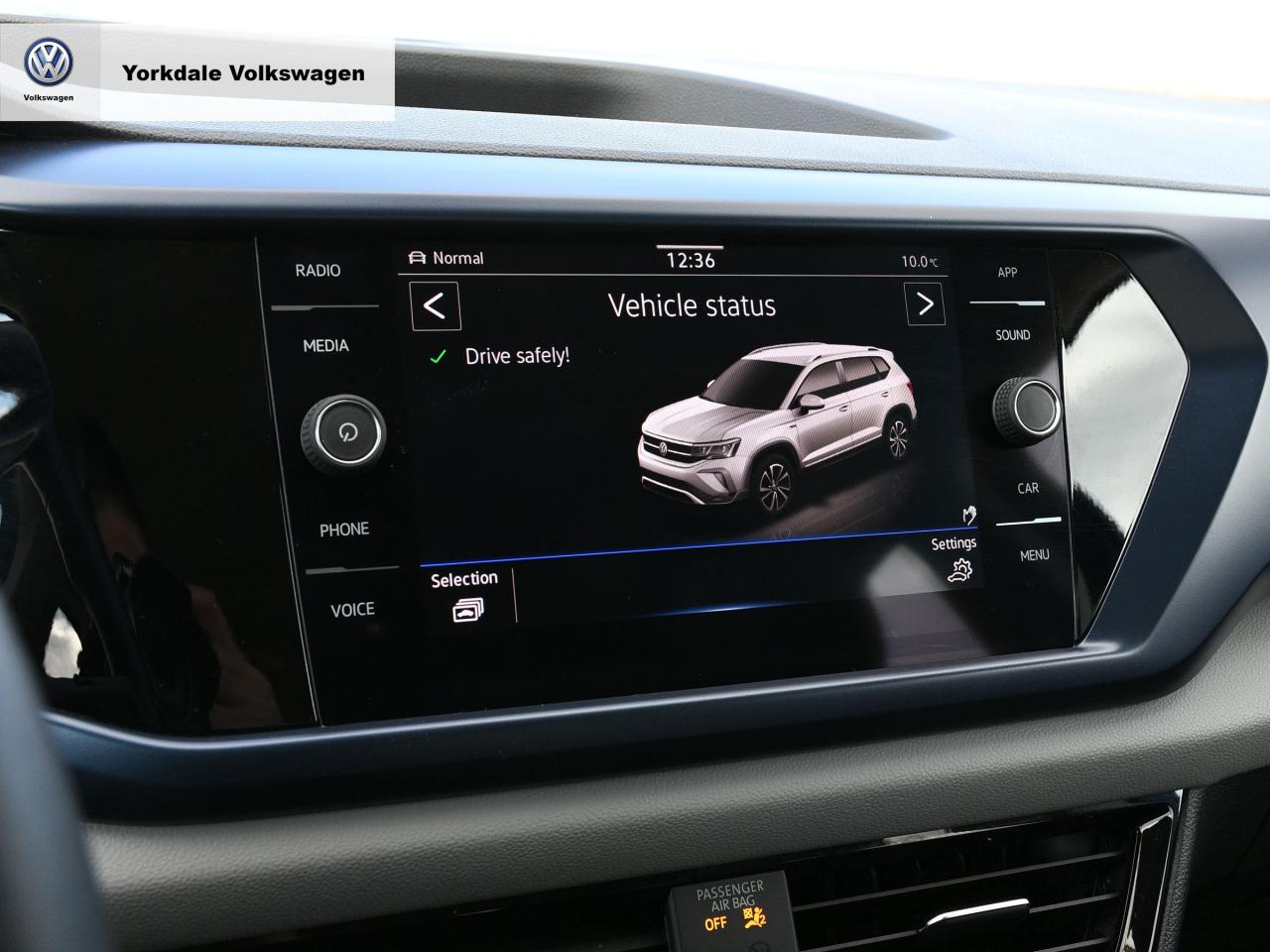 2022 Volkswagen Taos  Photo