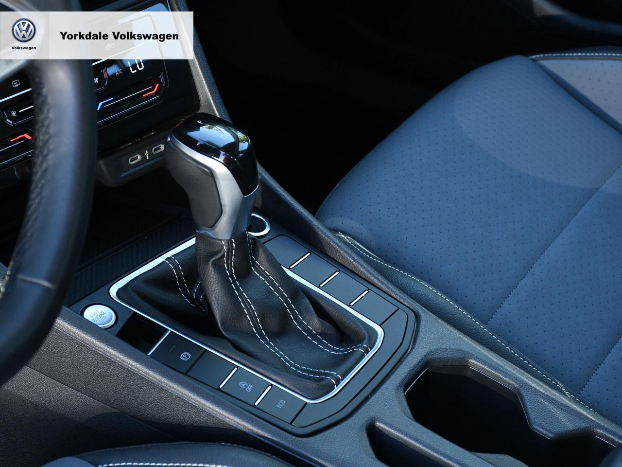 2025 Volkswagen Jetta  Photo