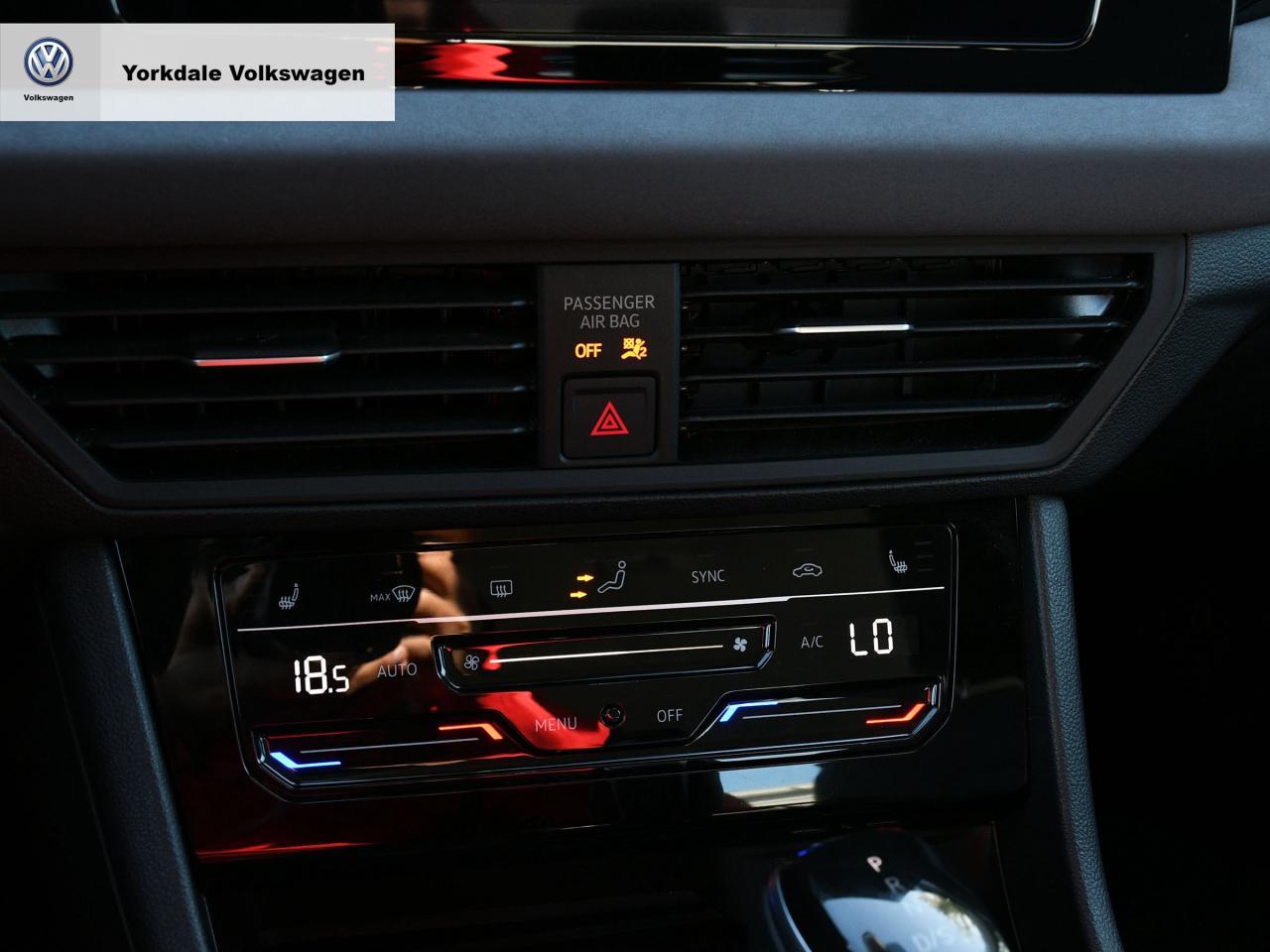 2025 Volkswagen Jetta  Photo