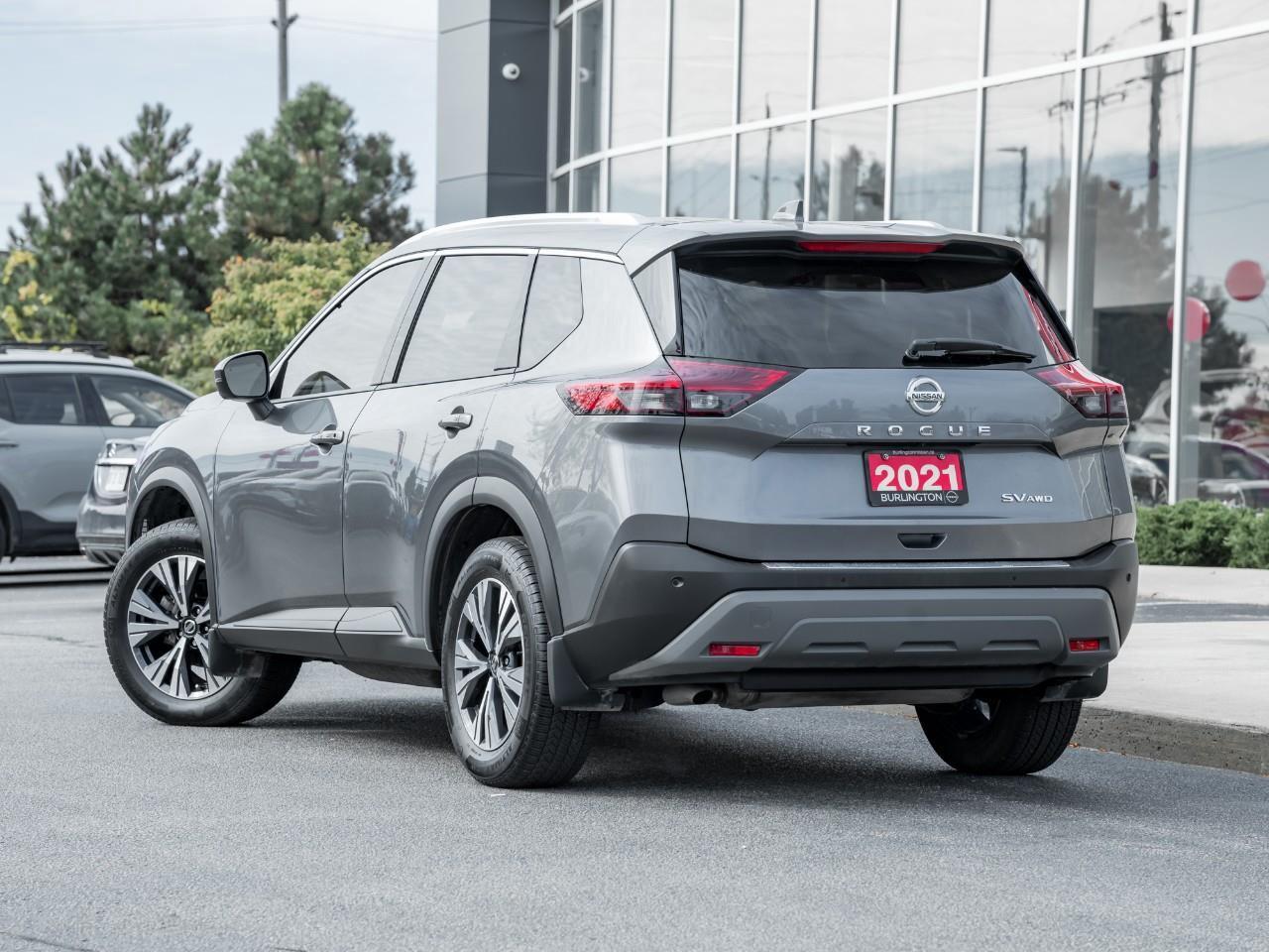 2021 Nissan Rogue SV Photo