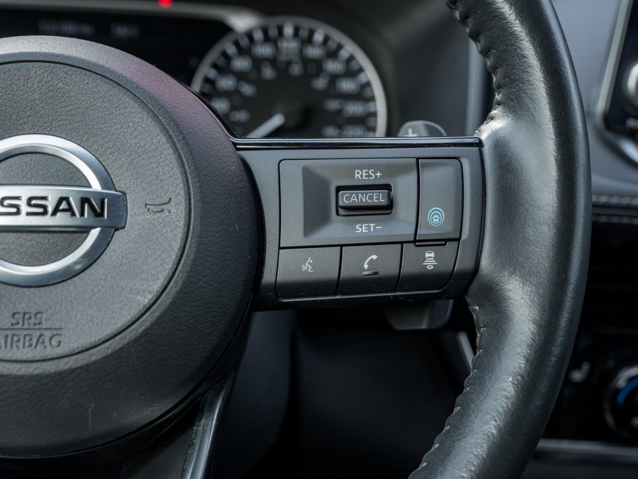 2021 Nissan Rogue SV Photo