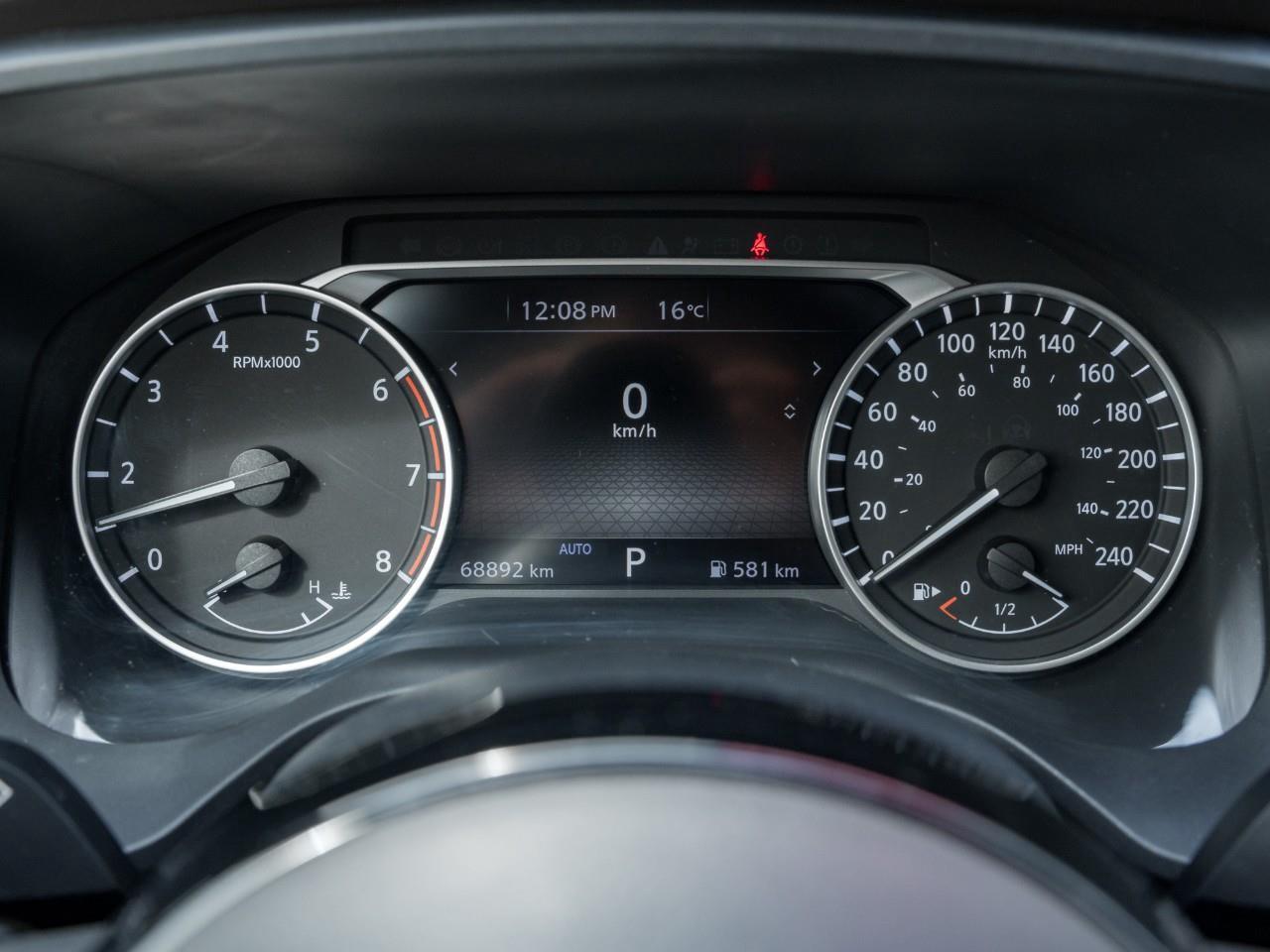 2021 Nissan Rogue SV Photo