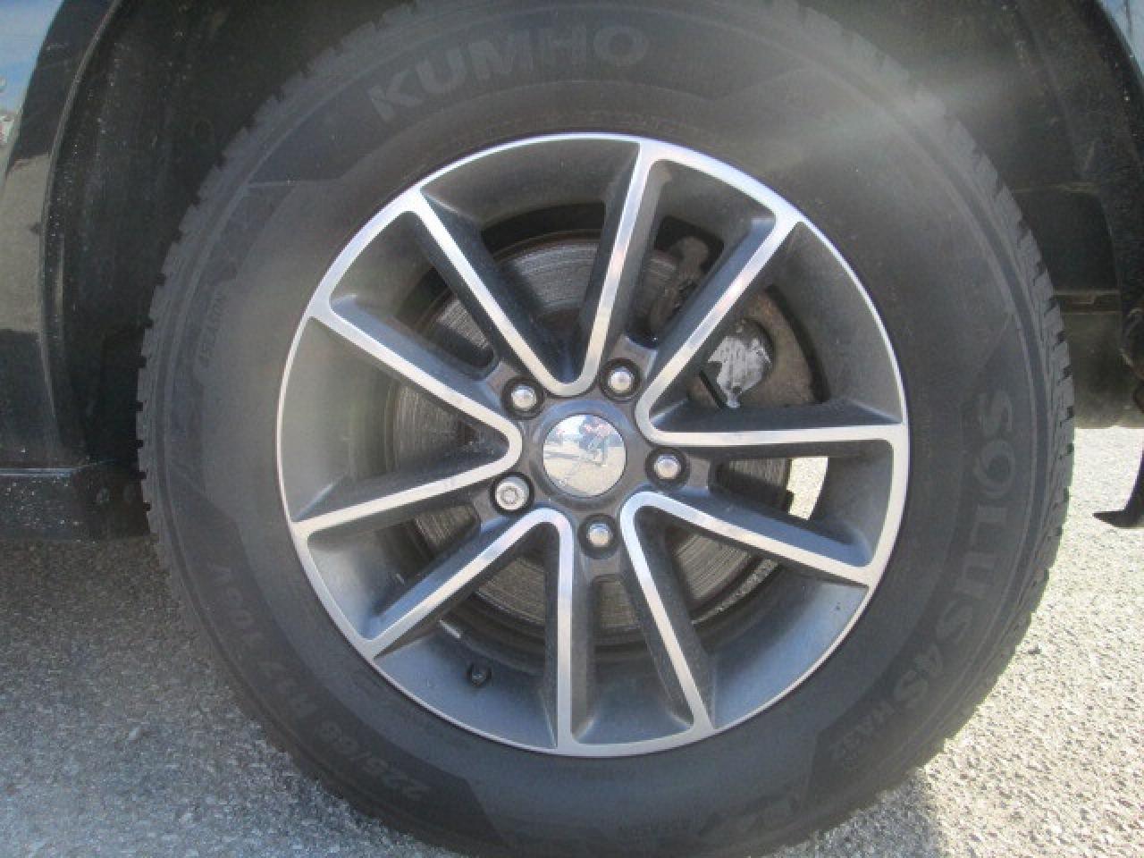 2017 Dodge Grand Caravan 4dr Wgn SXT Premium Plus, Leather, Navigation Photo