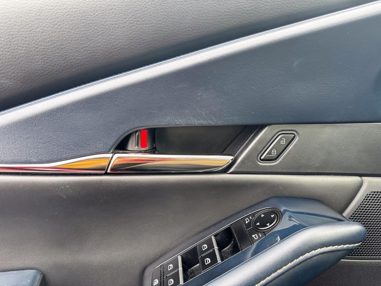 2020 Mazda CX-30 GS Photo