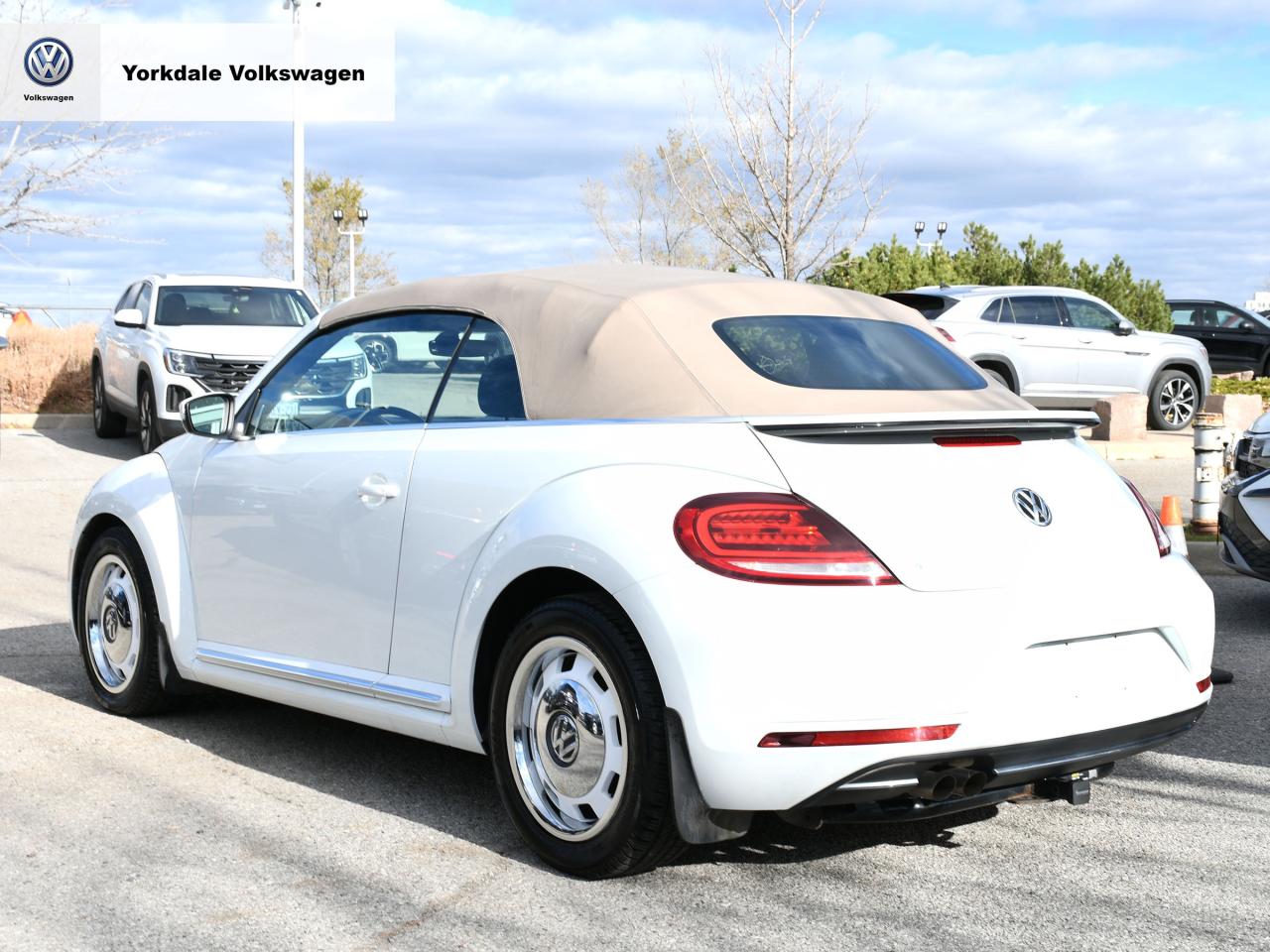 2018 Volkswagen Beetle Convertible Trendline Photo4