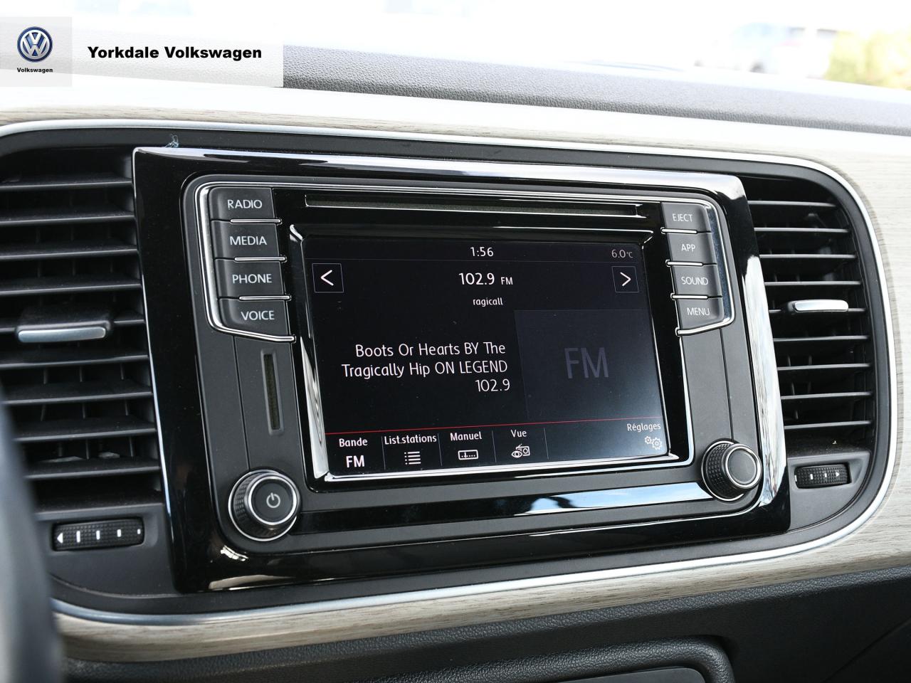 2018 Volkswagen Beetle Convertible Trendline Photo