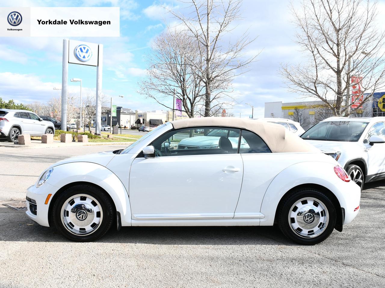 2018 Volkswagen Beetle Convertible Trendline Photo
