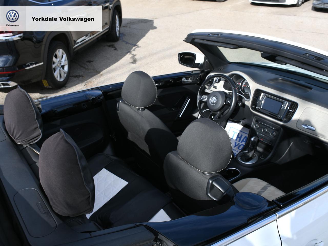 2018 Volkswagen Beetle Convertible Trendline Photo