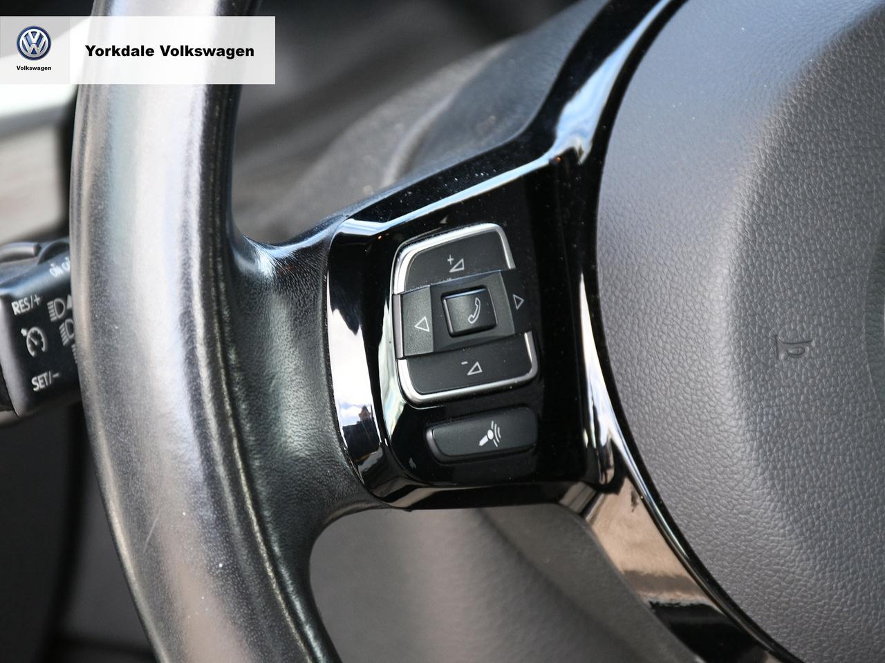 2018 Volkswagen Beetle Convertible Trendline Photo