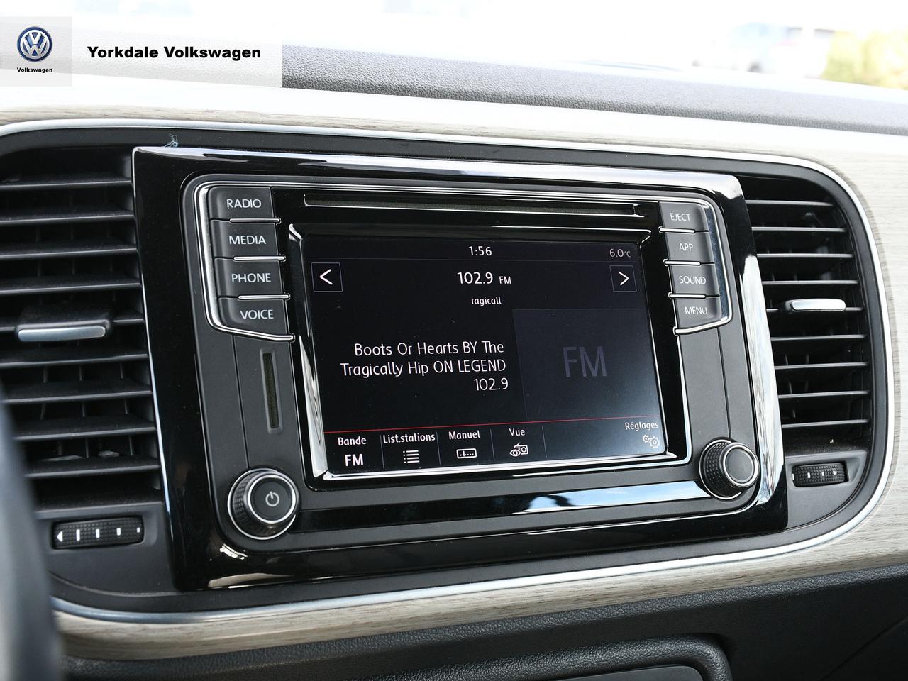 2018 Volkswagen Beetle Convertible Trendline Photo