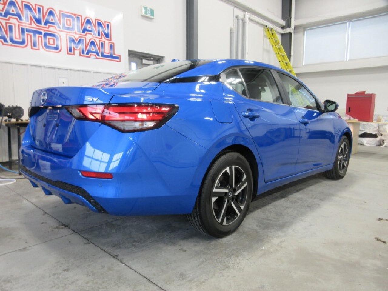 2024 Nissan Sentra SV, HTD. SEATS APPLE/ANDROID, BT, CAMERA, 3K! Photo