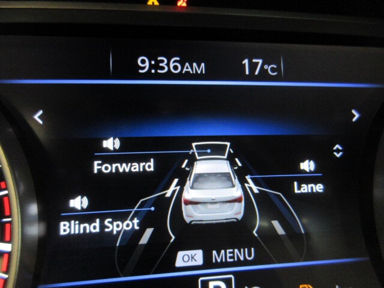 2024 Nissan Sentra SV, HTD. SEATS APPLE/ANDROID, BT, CAMERA, 3K! Photo