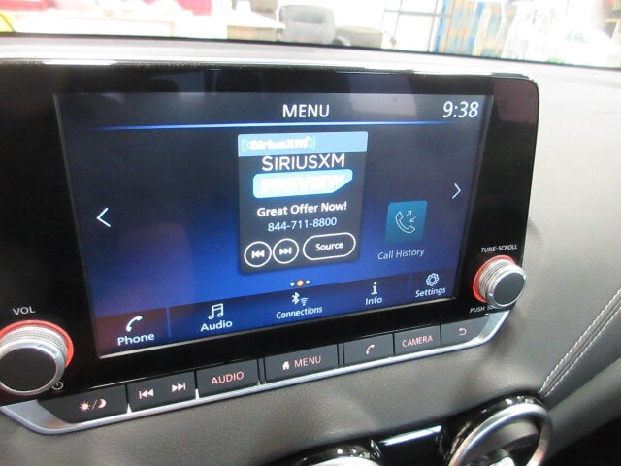 2024 Nissan Sentra SV, HTD. SEATS APPLE/ANDROID, BT, CAMERA, 3K! Photo