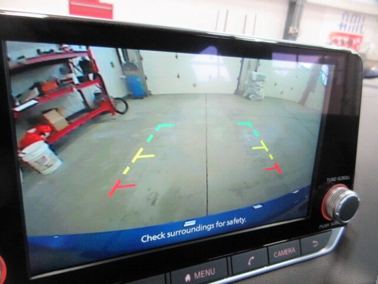 2024 Nissan Sentra SV, HTD. SEATS APPLE/ANDROID, BT, CAMERA, 3K! Photo