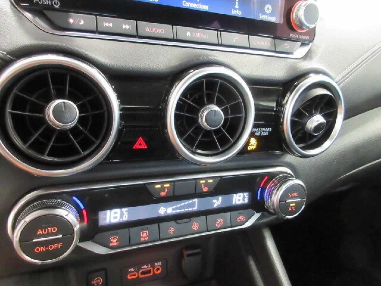 2024 Nissan Sentra SV, HTD. SEATS APPLE/ANDROID, BT, CAMERA, 3K! Photo