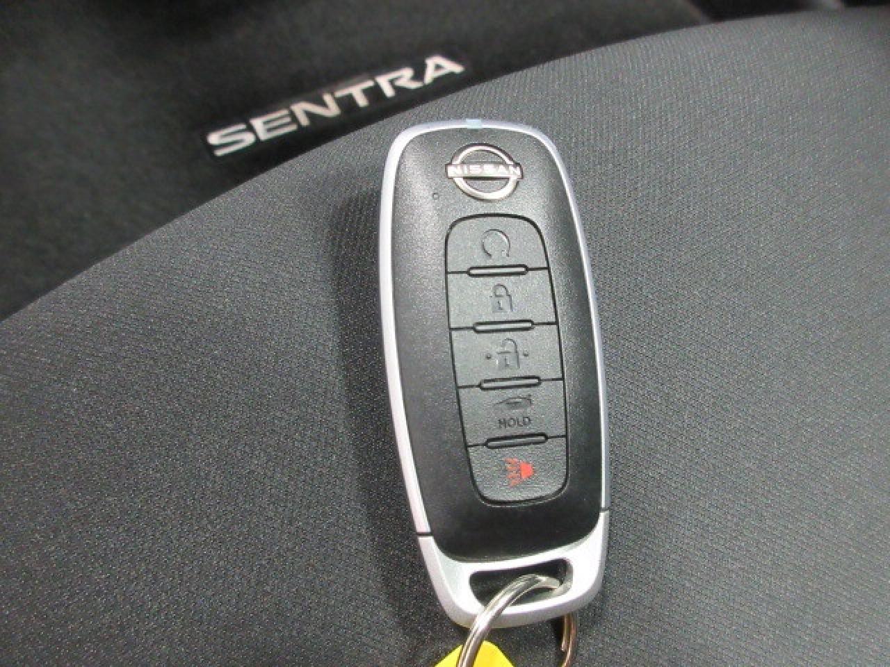 2024 Nissan Sentra SV, HTD. SEATS APPLE/ANDROID, BT, CAMERA, 3K! Photo