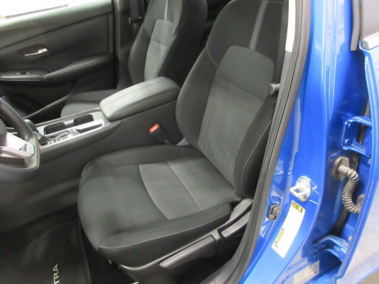 2024 Nissan Sentra SV, HTD. SEATS APPLE/ANDROID, BT, CAMERA, 3K! Photo