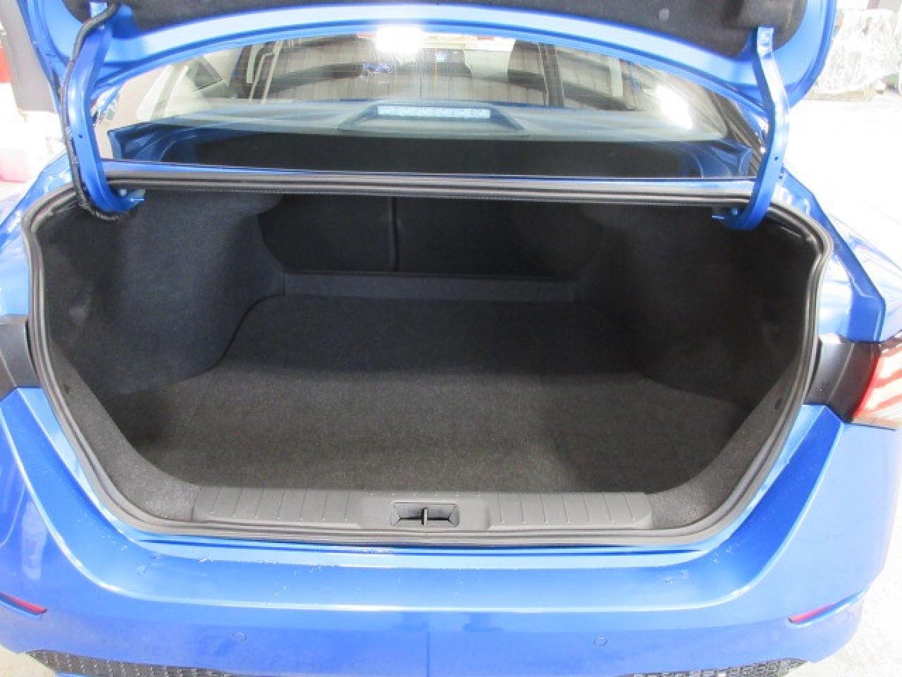 2024 Nissan Sentra SV, HTD. SEATS APPLE/ANDROID, BT, CAMERA, 3K! Photo