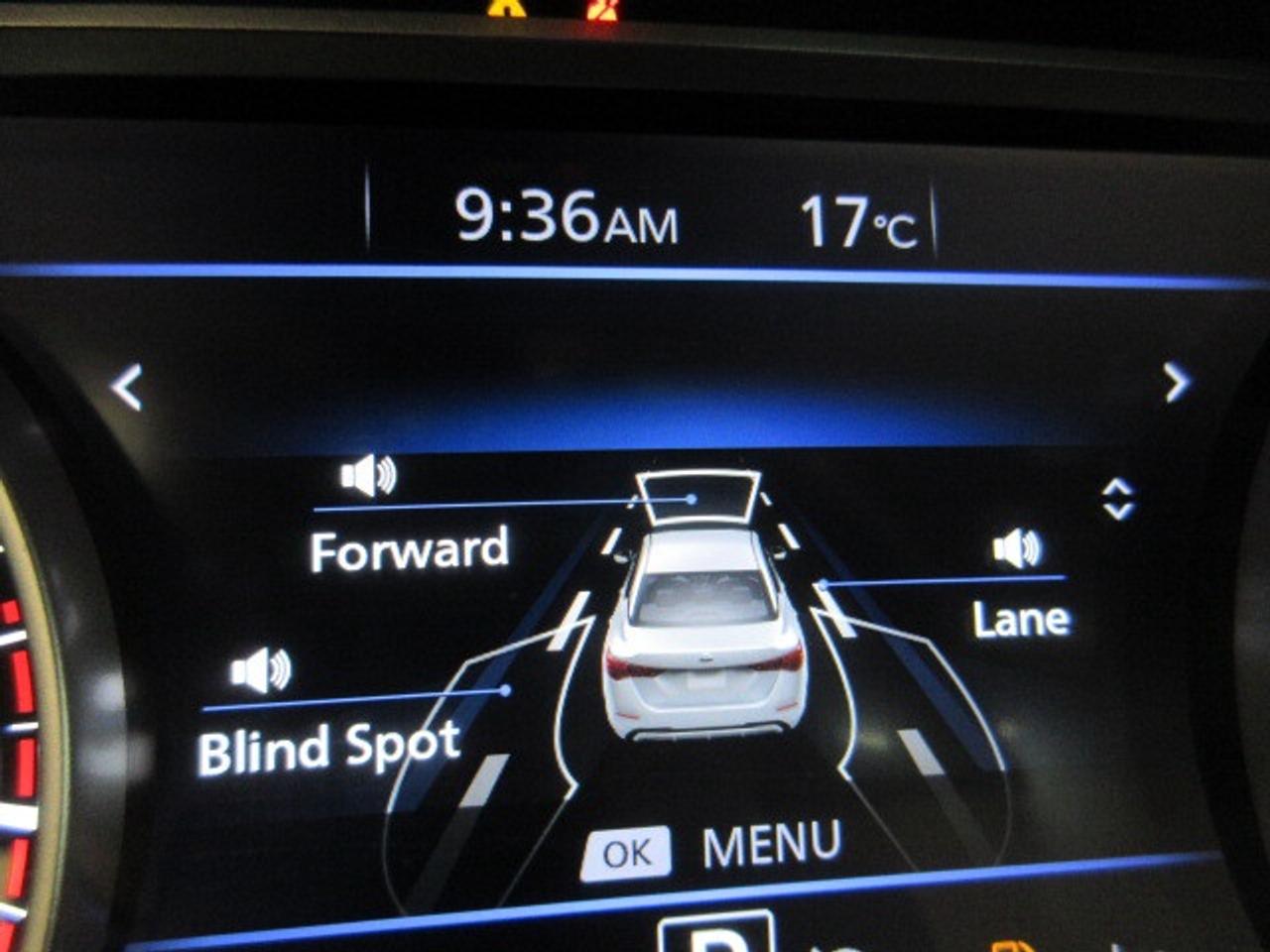 2024 Nissan Sentra SV, HTD. SEATS APPLE/ANDROID, BT, CAMERA, 3K! Photo