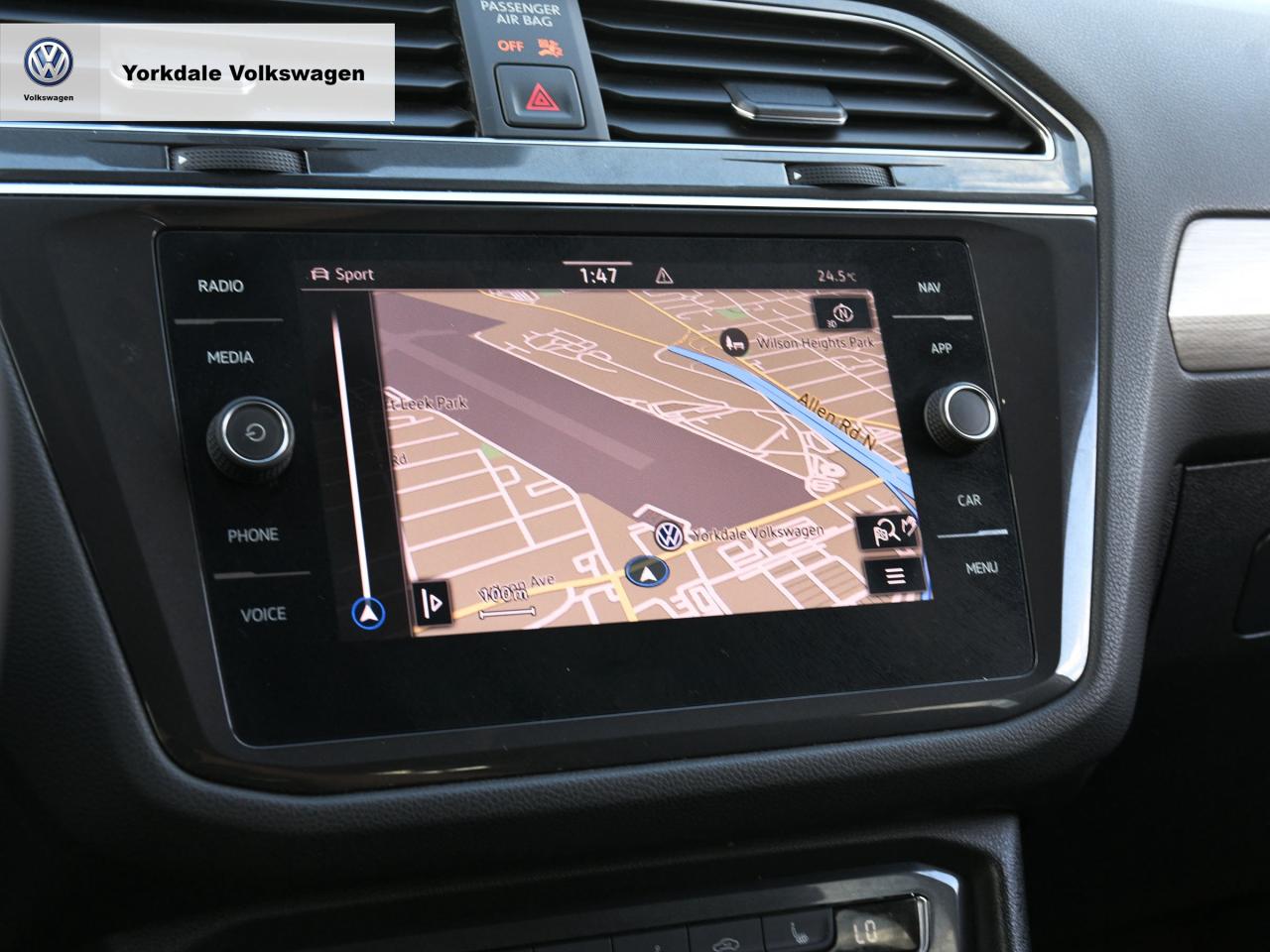 2021 Volkswagen Tiguan 4Motion Photo