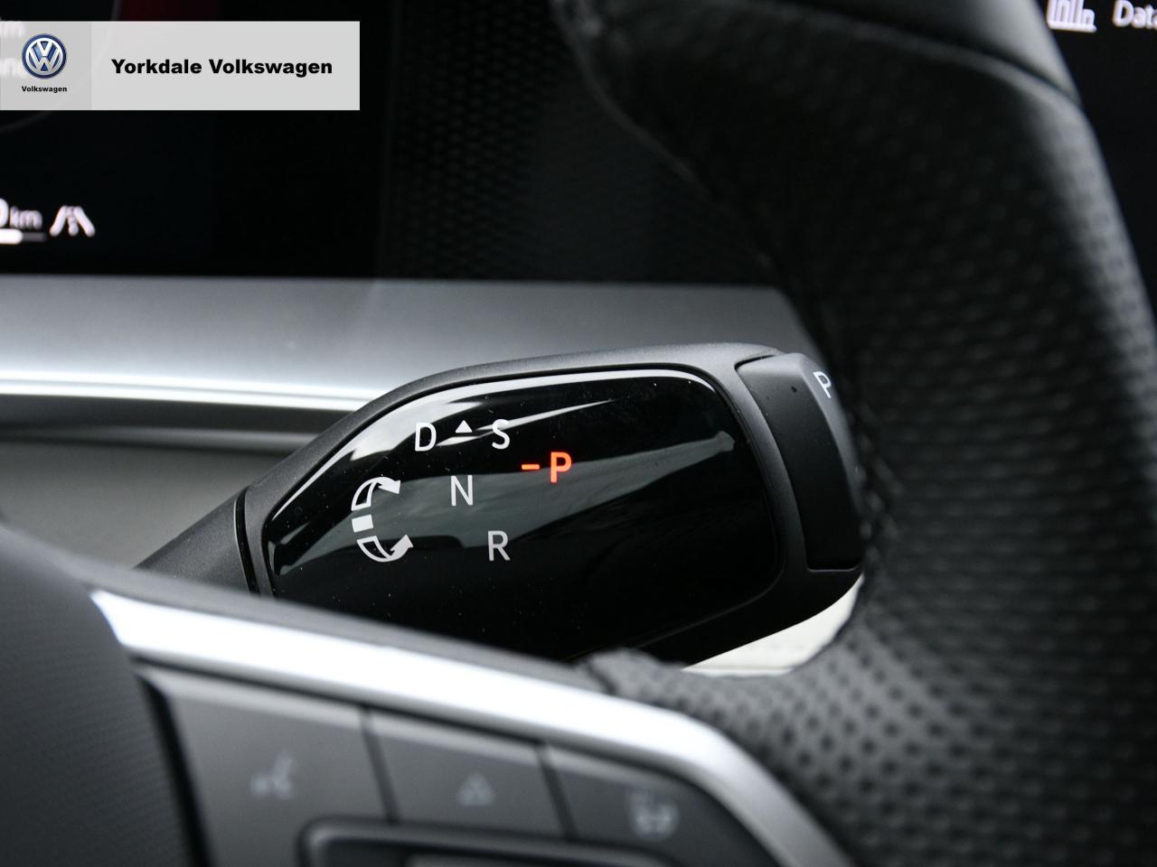 2025 Volkswagen Tiguan  Photo