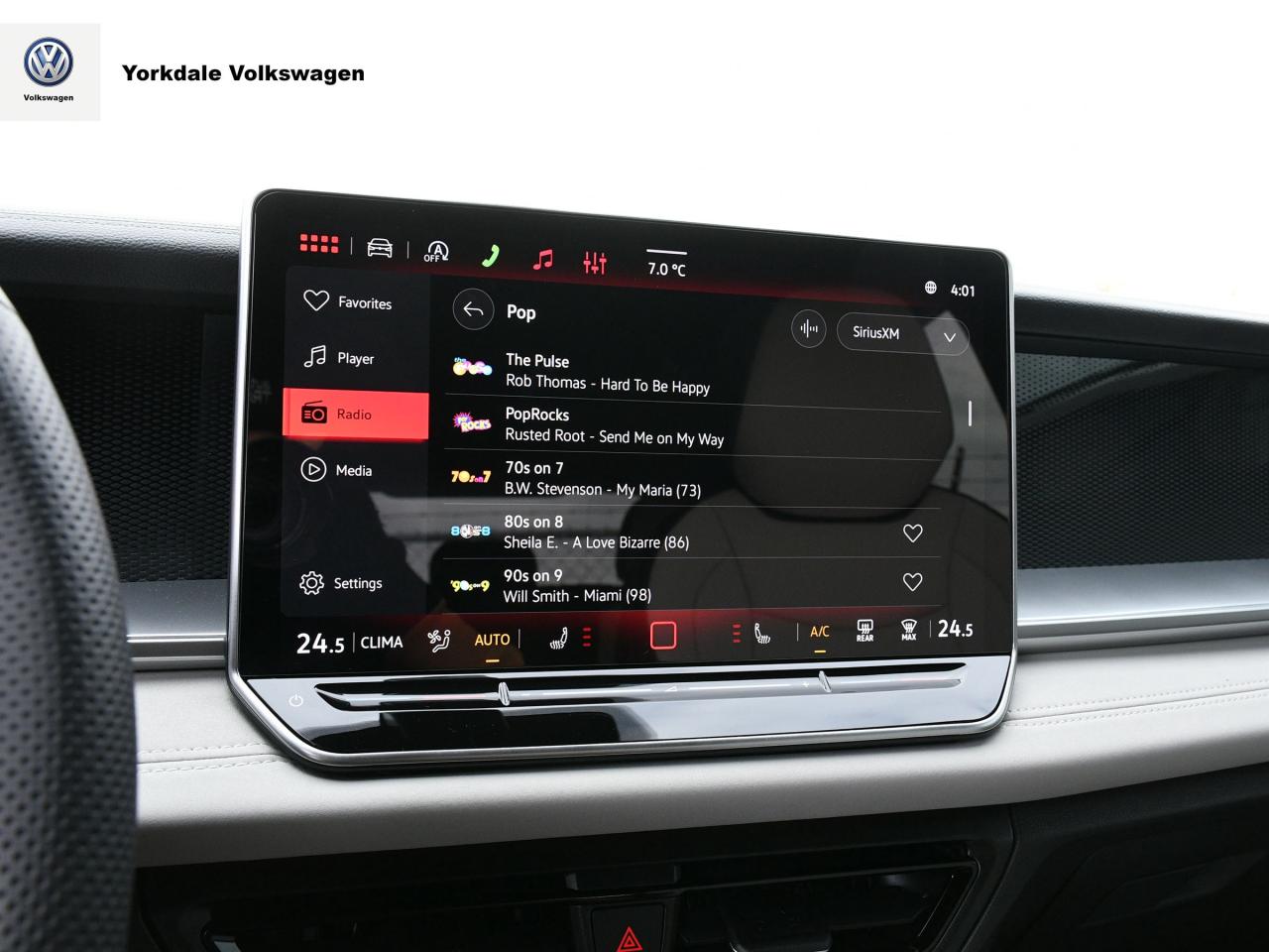 2025 Volkswagen Tiguan  Photo