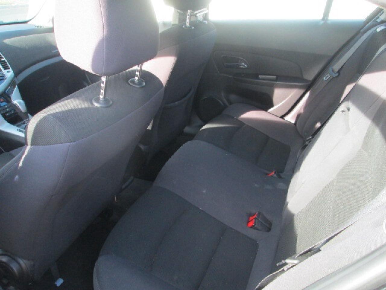 2014 Chevrolet Cruze 4dr Sdn 1LT, Back Up Camera, Power Group Photo