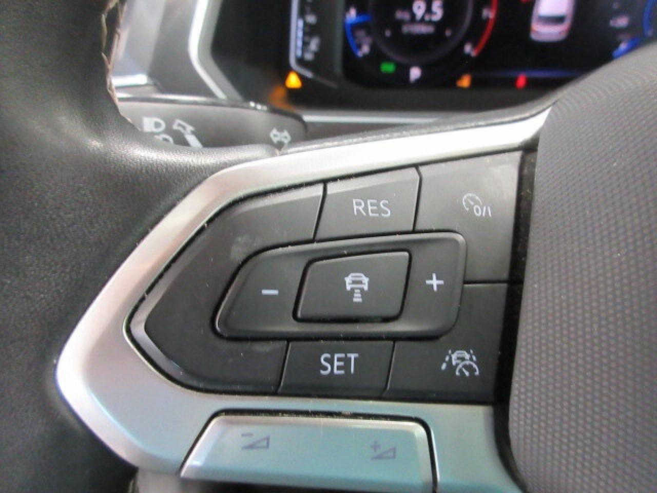 2022 Volkswagen Tiguan COMFORTLINE AWD, ROOF, HTD. LEATHER, 81K! Photo